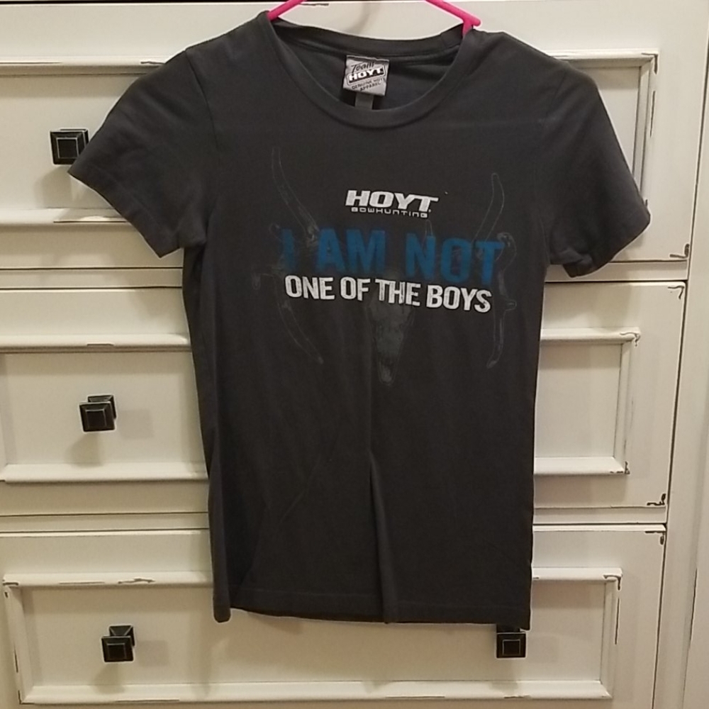 Hoyt women's top